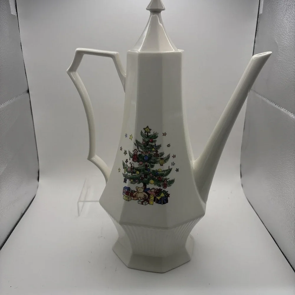 Nikko~Happy Holidays/Christmastime~Coffee Pot~13